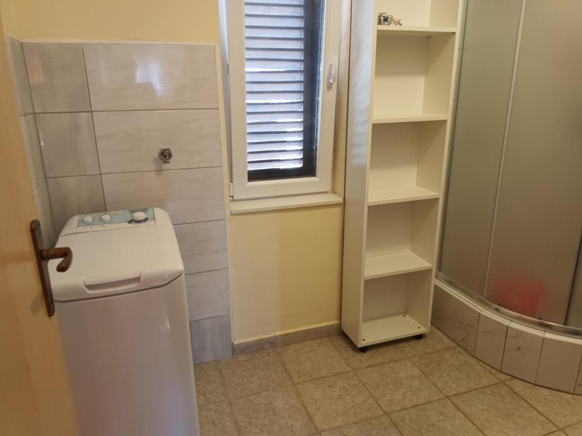 Apartman Zlata Vir Eksteriør bilde